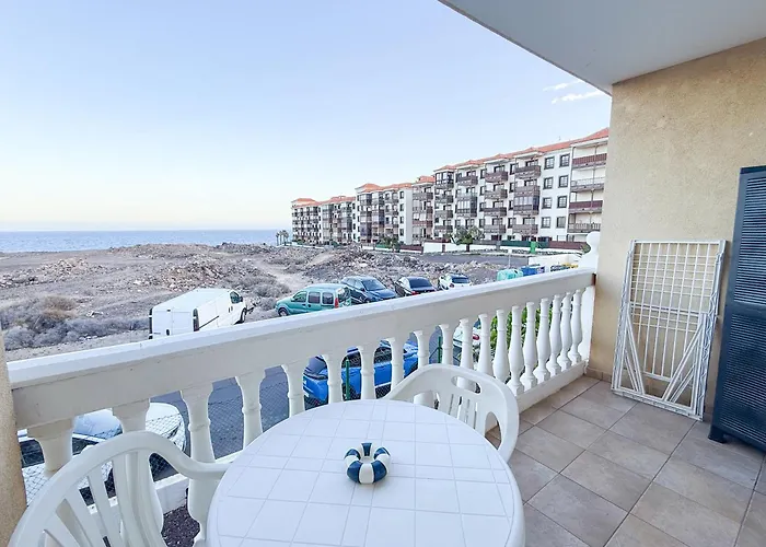 Vistas Nicole דירה *